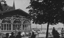 Klaipėdos akvarelės: namai ir žmonės (658)