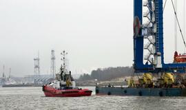 Uostas sulaukė mėlynosios „žirafos“