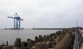 Uostas sulaukė mėlynosios „žirafos“