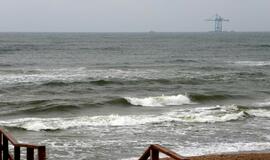 Uostas sulaukė mėlynosios „žirafos“