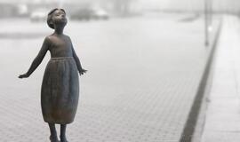 Prabilusios Klaipėdos skulptūros