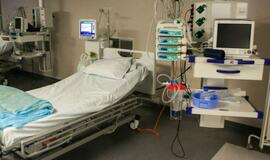 Praėjusią parą nuo koronaviruso mirė daugiausiai žmonių nuo pandemijos pradžios