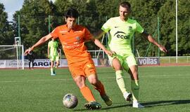 "Bangoje" rugtyniaujantis japonas - apie lietuvišką maistą, futbolą ir Gargždų grožį