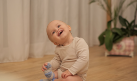 Be šlaunikaulio gimusio Jokūbo istorija sujaudino visą Lietuvą: berniuko tėvai jau ima tikėti svajonės išsipildymu