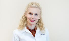 COVID-19 sukeliami neurologiniai simptomai ir galimos komplikacijos