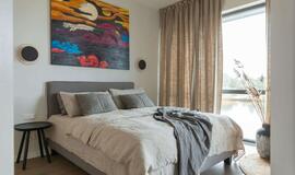 Pajūryje įrengtuose išskirtinai lietuviškuose apartamentuose– dėmesys Lietuvos kūrėjų gaminiams ir tvarumui