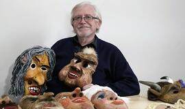 Tautodailininko Stanislovo Meškausko Užgavėnių kaukių paroda