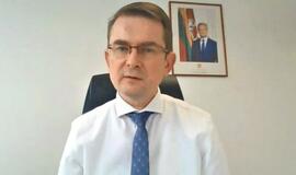 Jau trečiadienį gali švelnėti ribojimai smulkiajam verslui ir grožio paslaugoms