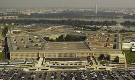 Pentagonas: trečdalis JAV karių atsisako vakcinos nuo COVID-19