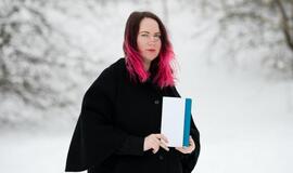 Poetės A. Kaziliūnaitės knygoje „Jūros nėra“ – paradoksų estetika, o pavadinimas išgautas atspindžio principu