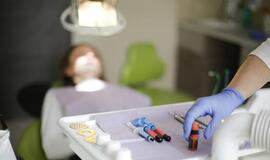 Odontologas pataria: kodėl svarbu ilgai nedelsti praradus dantį?