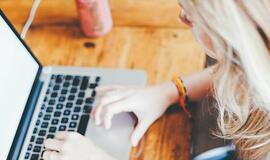 Reklama internete: vis dar svarstote, ar ją reikėtų rinktis?