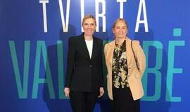 Vidaus reikalų ministrė Agnė Bilotaitė ir Šventosios seniūnė 