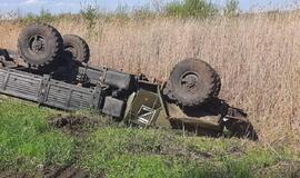 Rusija gali savanoriškai išvesti karius iš Ukrainos: 