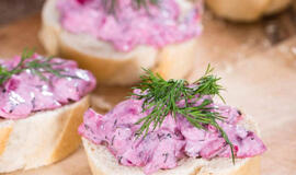  Vokiška silkės mišrainė - privalote išbandyti 