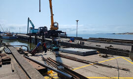 Įgyvendinus slipo įrengimo darbus, laivų nuleidimas ir iškėlimas bus kur kas saugesnis ir patogesnis. Neringos savivaldybės nuotr.