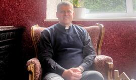 Priekuliškis klebonas Viktoras Ačas