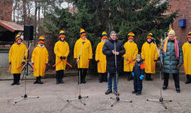 Sveikindamas su Švyturių metais meras Darius Jasaitis linkėjo Neringos gyventojams ir svečiams kuo ryškiau žibėti, nešti ir dovanoti gėrį, suteikti ramybę ir viltį. Neringos savivaldybės nuotr.