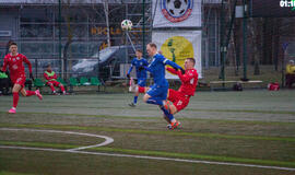 VIRŠŪNĖJE. Klaipėdos „Neptūnas“ po 4 turų Lietuvos futbolo federacijos „TOP sport“ I lygos čempionate užima pirmąją vietą ir penktadienį Klaipėdoje sieks pateisinti lyderio vardą.  ELMedija nuotr.