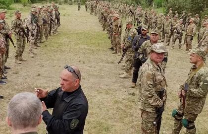 Kai ukrainiečiai siunčia į frontą menkai parengtus karius, gerai, kad rusai neparengti visai