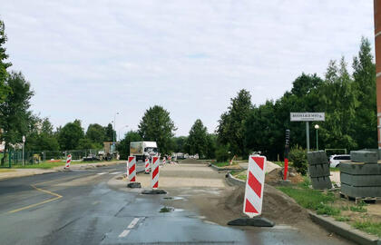 OPTIMIZMAS. Darbai Mogiliovo gatvėje sustabdyti jau daugiau nei mėnesį, tačiau rangovai nusiteikę optimistiškai - sankryža bus sutvarkyta dar šiemet.  Feisbuko grupės „Tvarkau Klaipėdą“ nuotr.