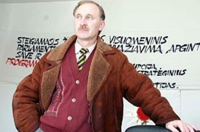 Kas siekia nužudyti Justiną Burbą? 