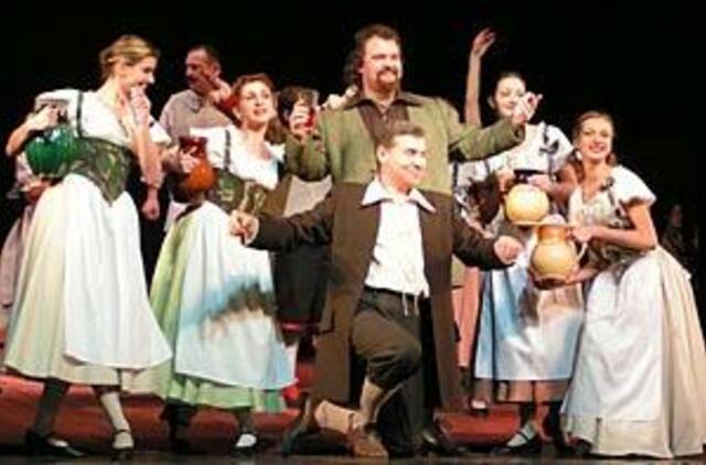 "Taravos Anikės" meilės ir laimės palinkėjimas Klaipėdai 