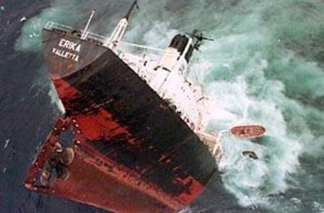 ES įpareigoja laivus turėti "juodąsias dėžes" 