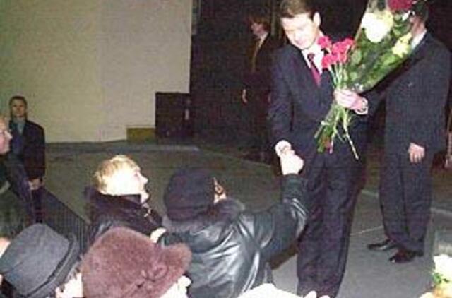 Palangoje prezidentą "vertė" nepagarbus jaunimas 