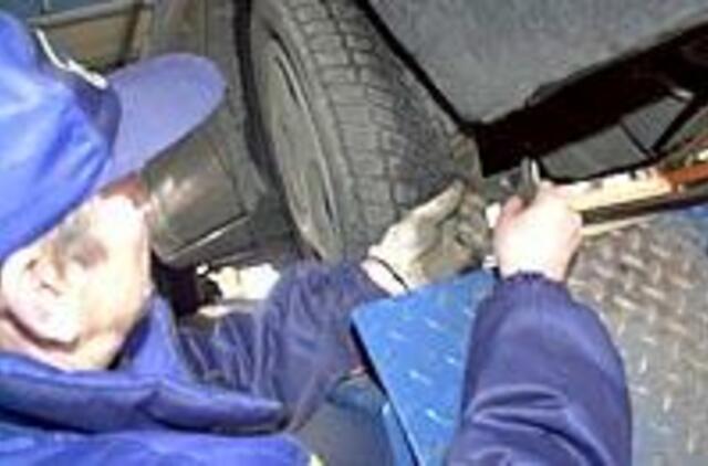 Vairuotojams koją pakišo Kelių eismo taisyklės 