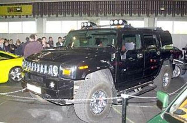 "Hummer" visureigis: subalansuotas armijai, bet tinka ir civiliams 