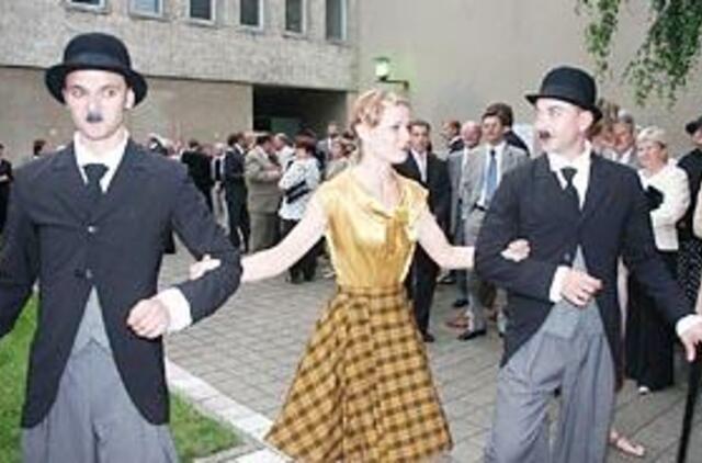 Mero priėmime - senovinė apranga, šokiai ir reti patiekalai 