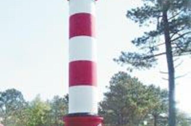 Švyturiai vis dar rodo kelią laivams 