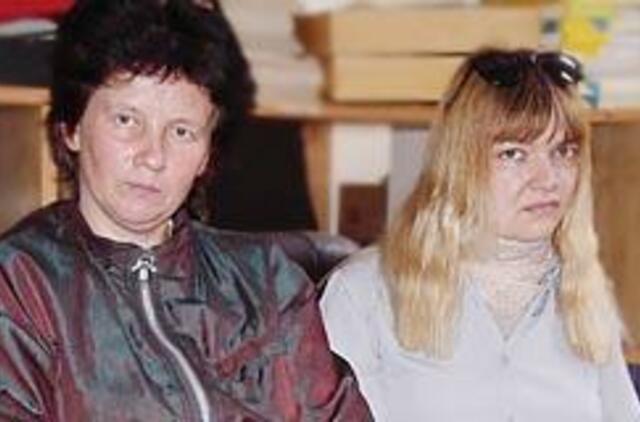 Ant daugiavaikių pečių - svetimos skolos 