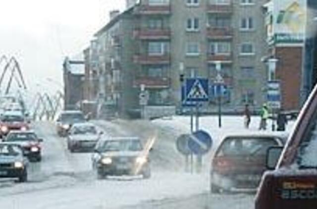 Nuo lapkričio keičiasi greitis ir padangų naudojimas 