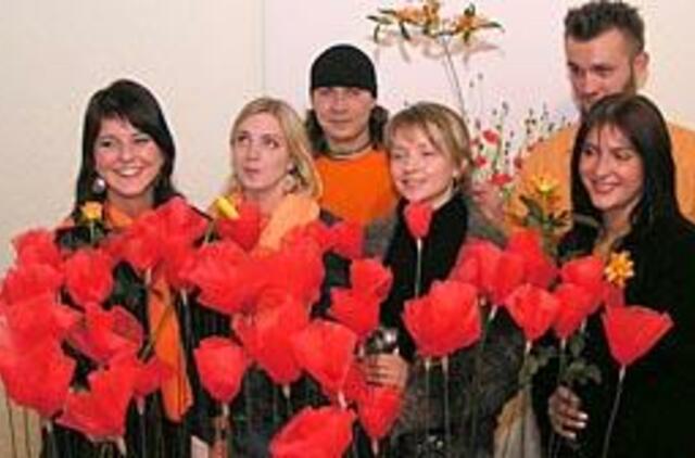 "Žuviaakiai" verda menų košę  