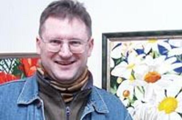 Šv. Valentino dieną - odės moteriai, meilės kuždesiai ir gėlės 