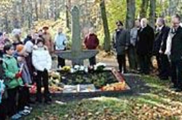 Kasmetė tradicija - kapitonui pagerbti 