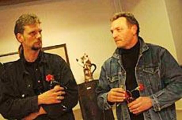 Trys autoriai - apie gyvenimą be kaukių 