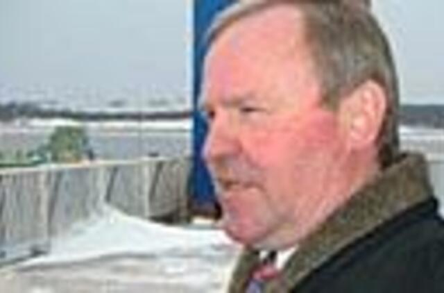 Trečią keltą perkanti bendrovė bilietų kainų didinti neketina 