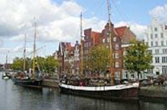 Jūriniai motyvai Liubeko uoste 