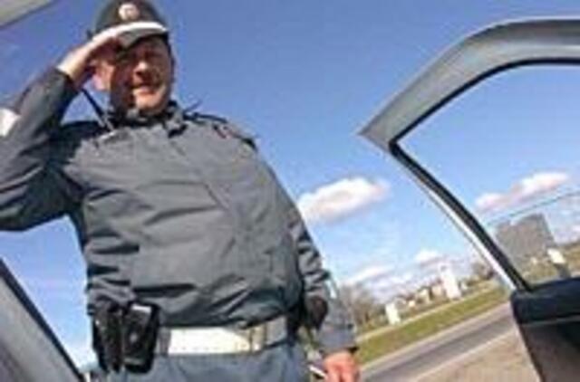 Vairuotojai policininkams nebemokės 