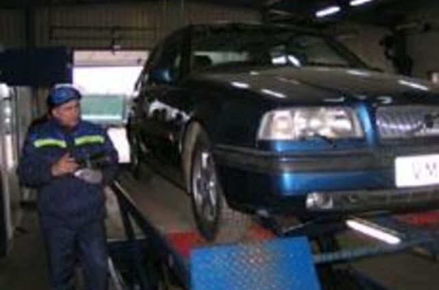 Žadama matuoti automobilių triukšmą 