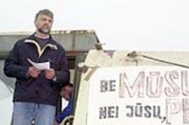 Seimo nario mandatas nevilioja 