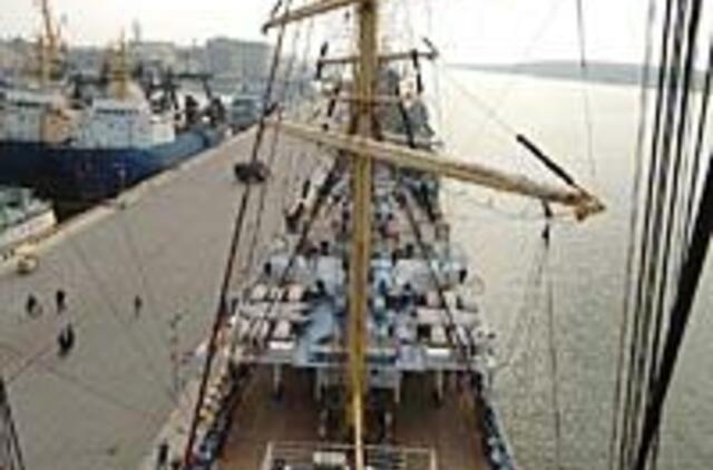 "Mir" - vienas didžiausių burlaivių pasaulyje 