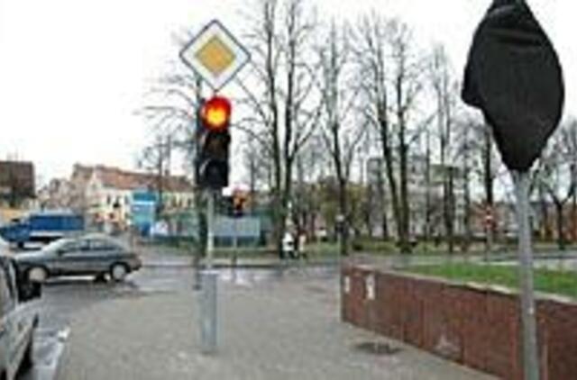 Pakeltas Biržos tiltas bandys vairuotojų kantrybę 