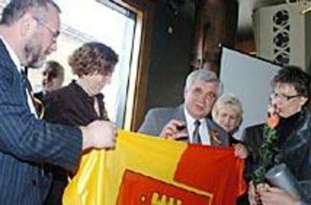 Tarybos baliuje - paskutinis "lovys" ir zombiai 