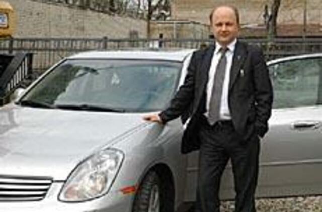 "Automobilio saugumas priklauso nuo galvos ant pečių" 