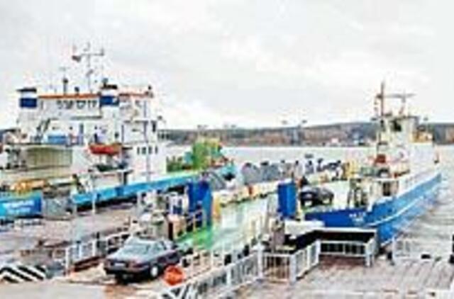 Keltų kapitonams per dieną tenka švartuotis 40 kartų 