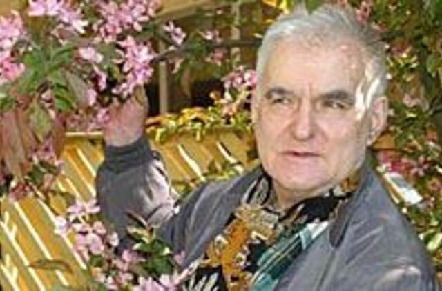 Boleslovas Boguslauskas: prisiminimus švilpaujantis po raudona obelim